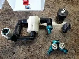 Tank Buddy Screw In Connector