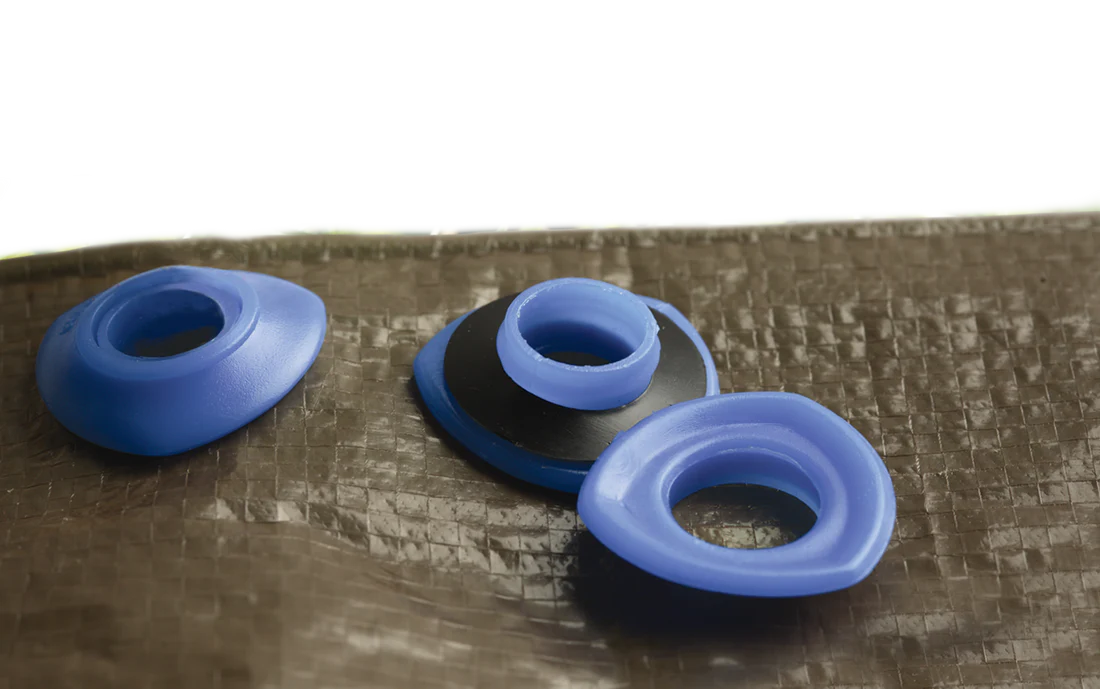 Coghlan's Plastic Grommets